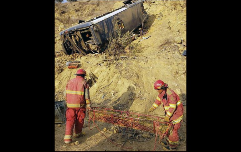 El autobús transportaba a los aficionados del Barcelona ecuatoriano dos días después del partido disputado ante el Sporting Cristal en Lima por la Copa Libertadores. AFP