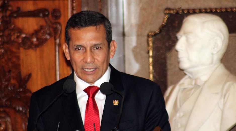 Humala escribió en su cuenta de Twitter que rechaza 