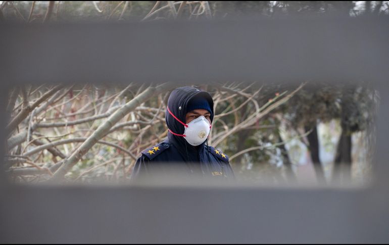 Daniel vivió cuatro años en Wuhan, la ciudad donde comenzó el brote del coronavirus. EFE / N. Shrestha