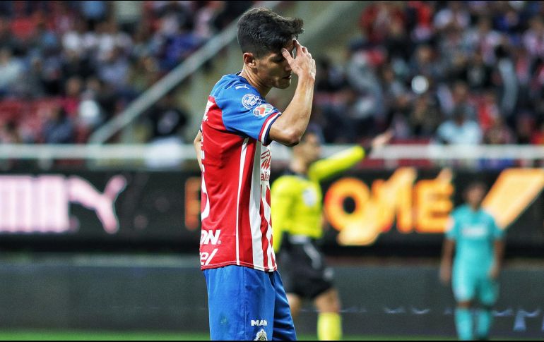 Antuna tuvo mínimo dos opciones claras de gol, pero ninguna pudo capitalizarla, así que la afición con la frustración de la derrota, abucheó a su jugador. IMAGO7 / ARCHIVO