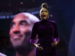 Hudson interpretó una incleíble versión del tema 