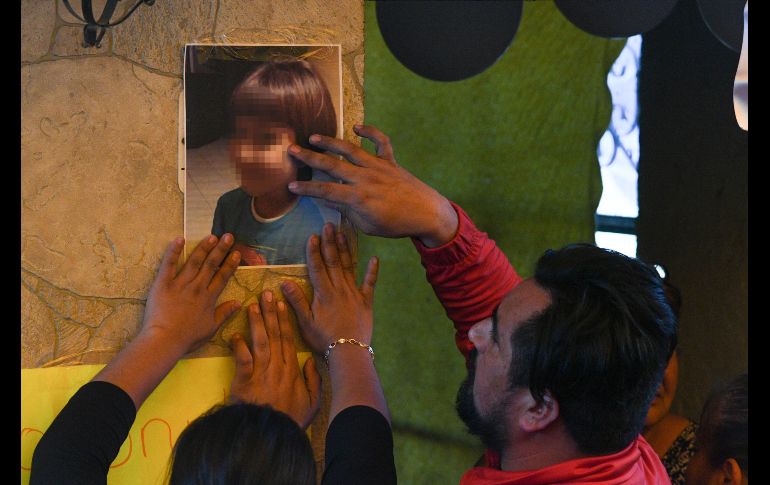 Amigos, vecinos y familiares de la niña se reúnen con pedidos de justicia ante la negligencia de las autoridades. SUN/A. Martínez