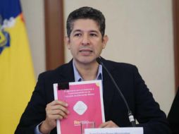 Se anunció que habrá más presencia de la Policía Metropolitana en horas estratégicas en los planteles educativos. ESPECIAL