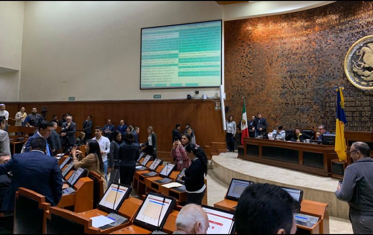 Los 808 millones de pesos programados en la nómina del Legislativo son casi cuatro veces más que el presupuesto etiquetado para el Instituto Jalisciense de Ciencias Forenses. TWITTER/@LegislativoJal