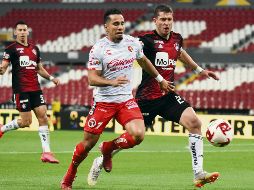 Constante. Martín Nervo es el único defensor rojinegro en disputar todos los minutos del Clausura 2020. Atlas ha recibido 10 goles en el torneo. IMAGO7