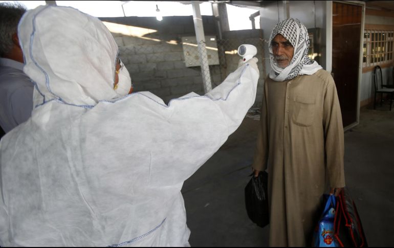 Hasta el momento, la OMS ha confirmado 74 mil 675 casos de coronavirus. EFE/H. Al-Assadee