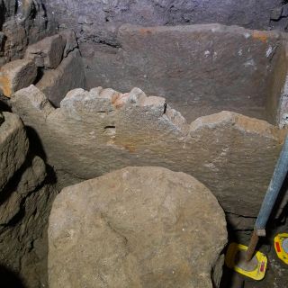Hallan monumento funerario en Foro romano dedicado supuestamente a Rómulo