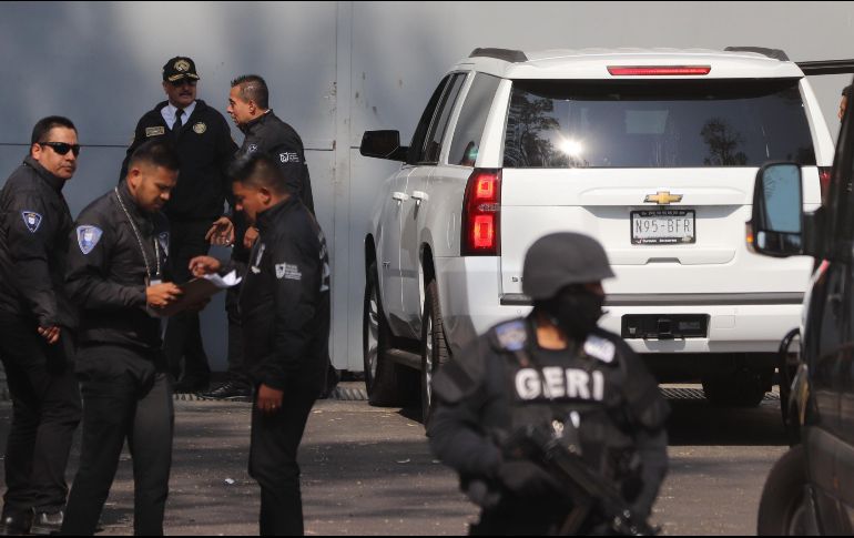 El convoy que traslada a los presuntos homicidas de la menor Fátima llega este viernes al Reclusorio Oriente, en la Ciudad de México. EFE/J. Pazos