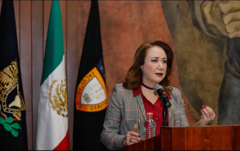 La ministra Yasmín Esquivel, indicó que se sumará al paro nacional 