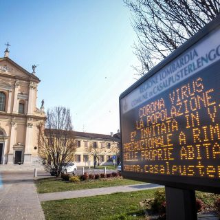 Suman 51 personas infectadas por coronavirus en Italia