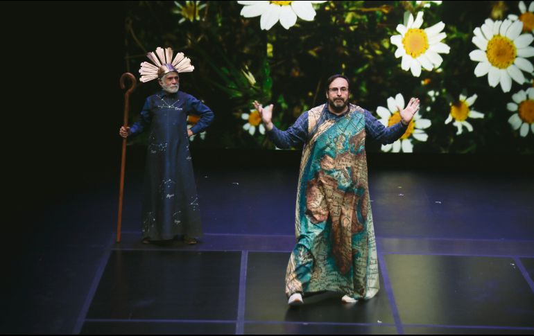 Representación. “El gran teatro del mundo”, basada en la obra del poeta español Pedro Calderón de la Barca, se llevó a cabo en el Conjunto Santander de Artes Escénicas del Centro Cultural Universitario.  EL INFORMADOR • F. Atilano