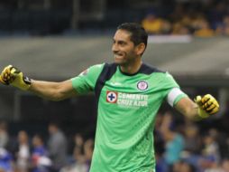 El arquero celeste, José de Jesús Corona, fue clave para que los Tigres no remontaran. NTX / M. González