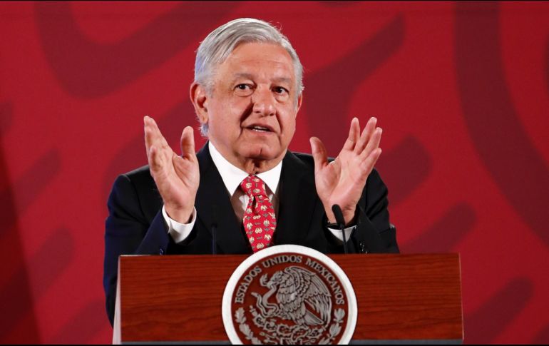 Tras ser criticado por sus comentarios sobre el feminicidio y los crímenes de odio contra las mujeres, el Mandatario dijo que lo que se tiene que atender de fondo es que ''sólo siendo buenos podemos ser felices''. EFE / J. Méndez