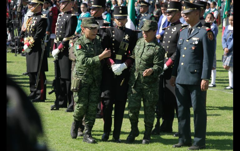 La cadete tras recibir ayuda. NTX/R. Solís