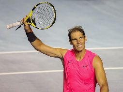 Rafael Nadal se impuso por 6-3 y 6-2 a Andújar en una hora y 31 minutos de acción en el Estadio de Mextenis. EFE
