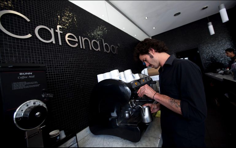 Entre 2013 y 2018 el valor de la industria de cafeterías creció 61.6%, para llegar a 695 MDD, y rumbo a 2023 se espera crecer otro 19.1%. EL INFORMADOR/Archivo
