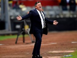 Molesto. El técnico del América se lamentó por no resolver la serie antes y por las lesiones sufridad durante la eliminatoria. AFP