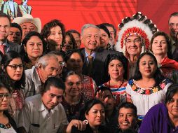 En la conferencia matutina de López Obrador fueron invitados representantes de los pueblos indígenas de México. NTX / J. Lira