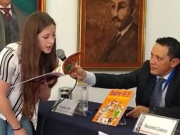 De acuerdo a los editores, Arreola no sólo reflejó su profundo amor y conocimiento de los niños, también dio muestras del potencial creativo que da la literatura. TWITTER / @IPNlibros
