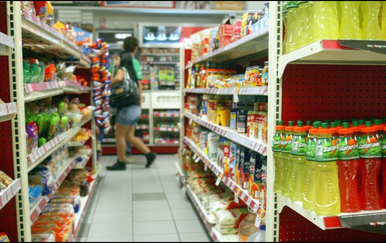 Femsa reportó aumento de ingresos en Oxxo (0.4%) y su división de combustibles (2%). EL INFORMADOR/Archivo