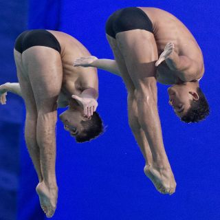 Iván García y Paola Espinosa suben al podio en la Serie Mundial de Clavados