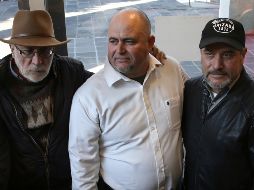 Julián LeBarón (centro) cree que la amenaza está relacionada con su negativa a mantenerse callado. AP/M. Ugarte