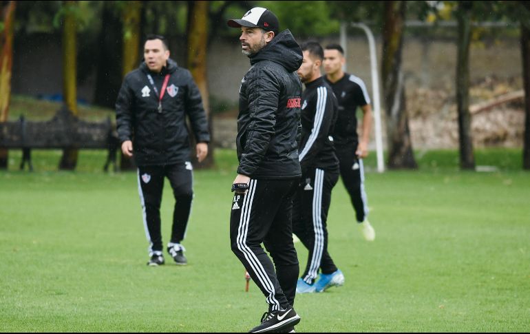 Rafa Puente suma tres derrotas al hilo desde que asumió el cargo de director técnico de los Zorros. IMAGO7