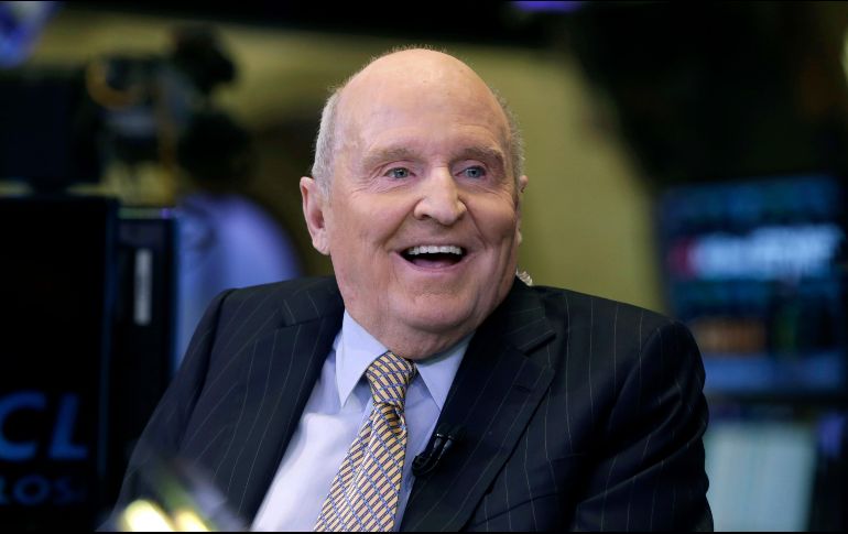 En dos décadas, Welch hizo que GE pasara de estar valorada en 14 mil millones de dólares a ser la empresa más grande del mercado, con 410 mil millones de dólares. AFP/ARCHIVO