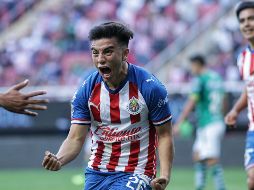Beltrán hizo el segundo gol que consumó el triunfo de Chivas ante León. Imago7