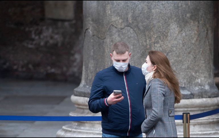 El Covid-19 ha causado hasta ahora en Italia 52 muertos, todos ellos ancianos con otras graves patologías, y los contagiados ascienden a dos mil 36. EFE / EPA / M. Brambatti