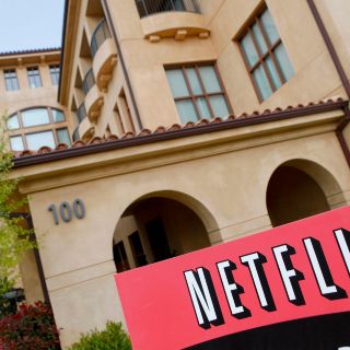 Netflix podría no rodar "Red Notice" en Italia por coronavirus