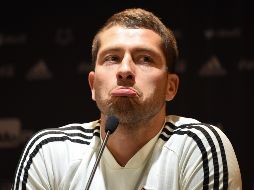 ''Somos un grupo muy unido y nos aferramos mucho entre nosotros, con eso y con las indicaciones del técnico, será suficiente para que demos un gran partido'', dice el zaguero argentino. IMAGO7