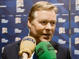 Presente. Koeman asistió al Congreso de la UEFA. EFE