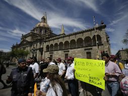 Ante la incertidumbre por la desaparición del Seguro Popular, ex empleados piden se les liquide conforme a la ley. EL INFORMADOR/F. Atilano