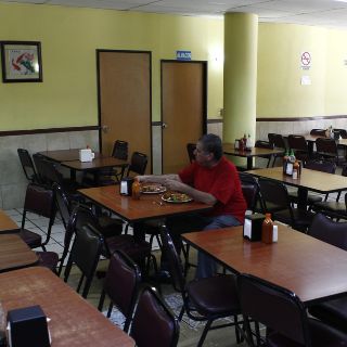 Industria restaurantera operará a medias el 9M
