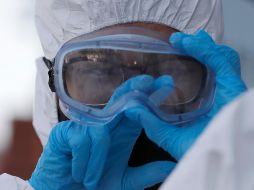 El servicio de salud ingresó a protocolo por Covid-19 y se le aplicó a la paciente la investigación epidemiológica que incluye la toma de muestra. AP / ARCHIVO