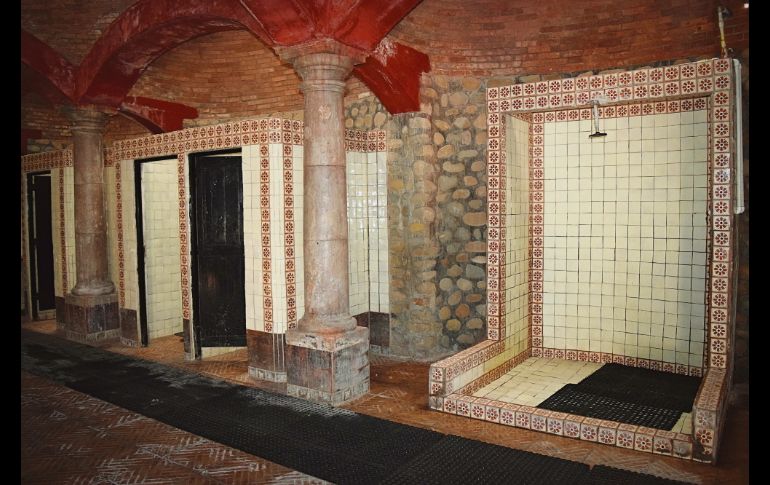 Detalles. Las regaderas de las termas son de estilo romano. EL INFORMADOR / A. Rodríguez