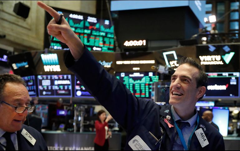 Varias noticias alentadores aumentaron el ánimo de los inversores este martes. AP/R. Drew