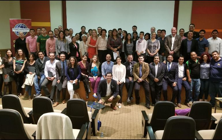 La empresaria Beatriz Mora Medina toma la presidencia del Consejo Coordinador de Jóvenes Empresarios en sustitución de Andrés Álvarez. ESPECIAL