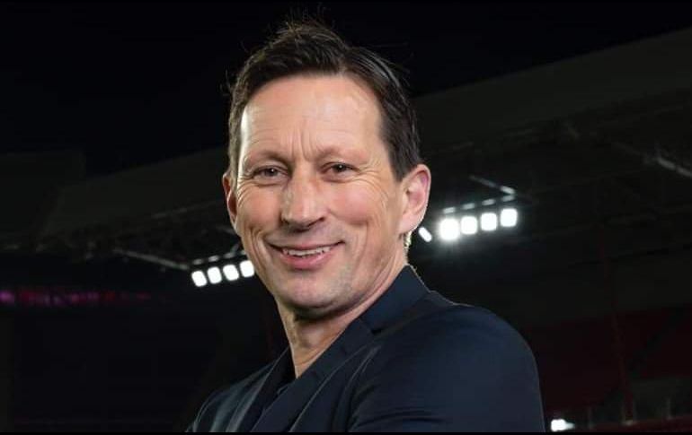 El técnico de 52 años ya sabe lo que es trabajar con futbolistas mexicanos, pues dirigió a Javier 