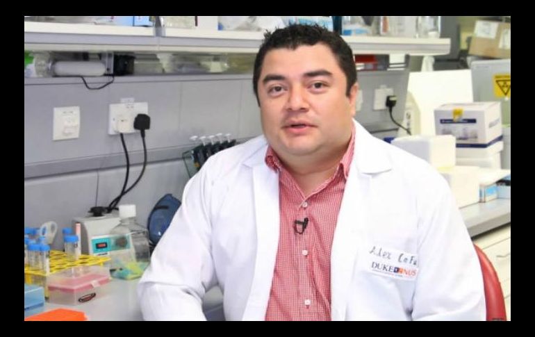 El científico habría aceptado tomar fotos de la matrícula del auto de un funcionario del gobierno estadounidense para informar su ubicación. ESPECIAL