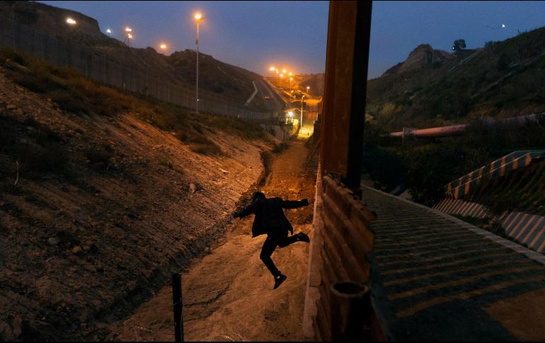 La Oficina de Aduanas y Protección Fronteriza responsabilizó de su muerte a traficantes de personas. AP/D. Ochoa