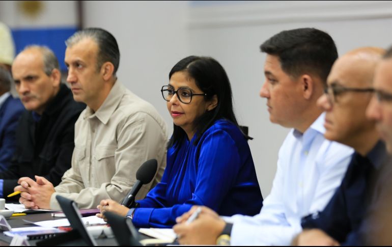 La vicepresidenta venezolana, Delcy Rodríguez aseguró que todos los viajeros procedentes de los vuelos de la aerolínea Iberia 6673, deben entrar en cuarentena preventiva obligatoria. AFP / J. Zerpa