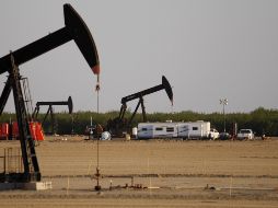 Los precios del barril están lastrados tanto por la guerra de precios entre Arabia Saudita y Rusia, como por la pandemia de coronavirus. AFP/ARCHIVO
