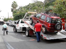 En la ciudad el 50 por ciento de las grúas que operan son formales y el otro 50 por ciento son informales o no están reguladas. EL INFORMADOR / ARCHIVO