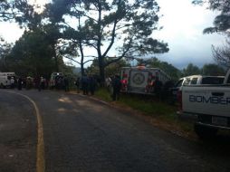 Una camioneta cae a un barranco de 230 metros de profundidad. ESPECIAL