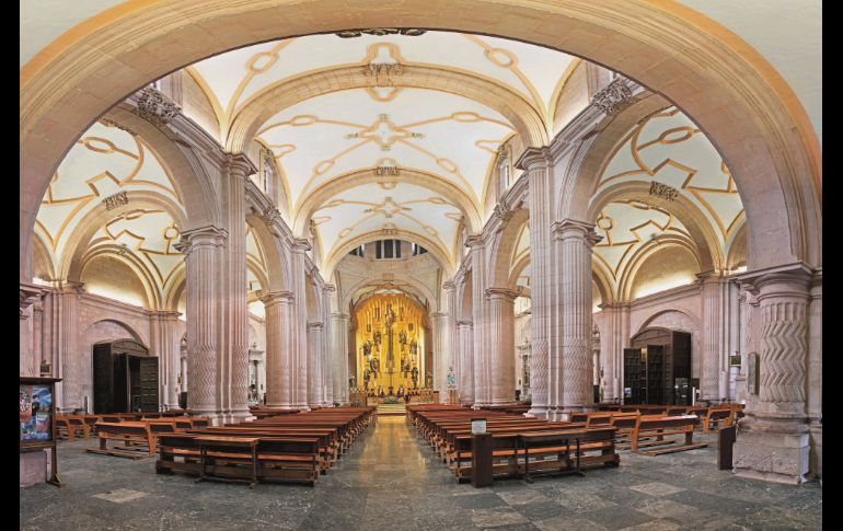 INTERIOR DE LA CATEDRAL DE ZACATECAS. Uno de los tesoros en cantera que tiene ese Estado. CORTESÍA