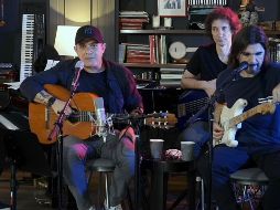 Alejandro Sanz y Juanes ofrecen concierto desde casa