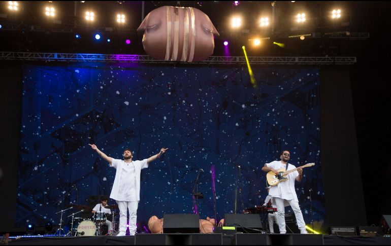 Interpretaron canciones como Host of a Ghost, Vaquero Galáctico, Espiral, entre otros. AP / C. Palma