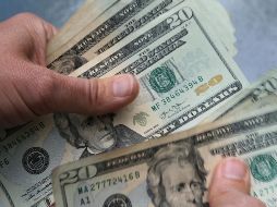 La fortaleza del dólar está relacionada con la desconfianza de los inversionistas sobre la efectividad de los estímulos monetarios anunciados por los bancos centrales. AP / ARCHIVO